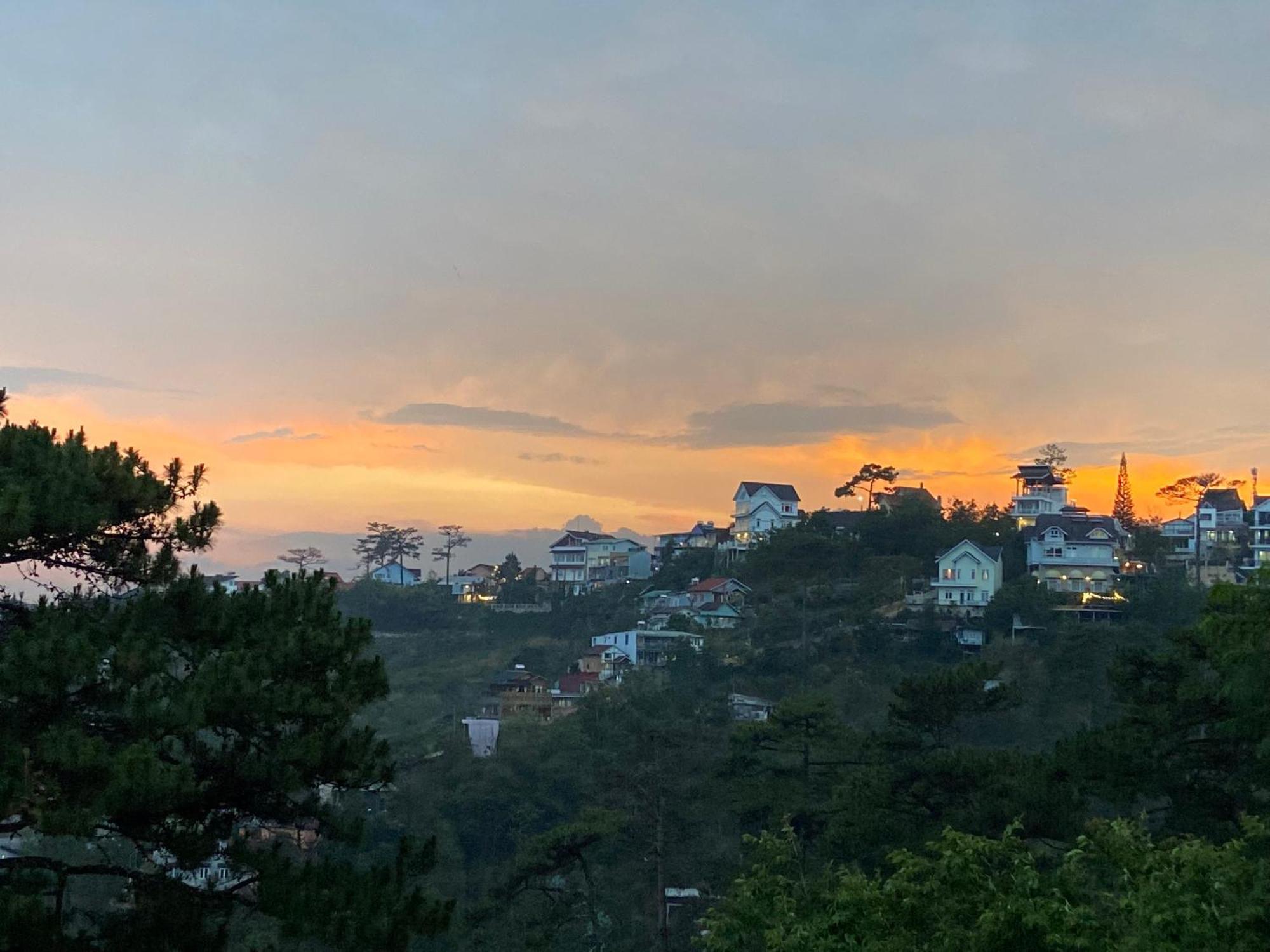 Dalat Memories Homestay - Pho Suong Mo Dalat Exterior foto